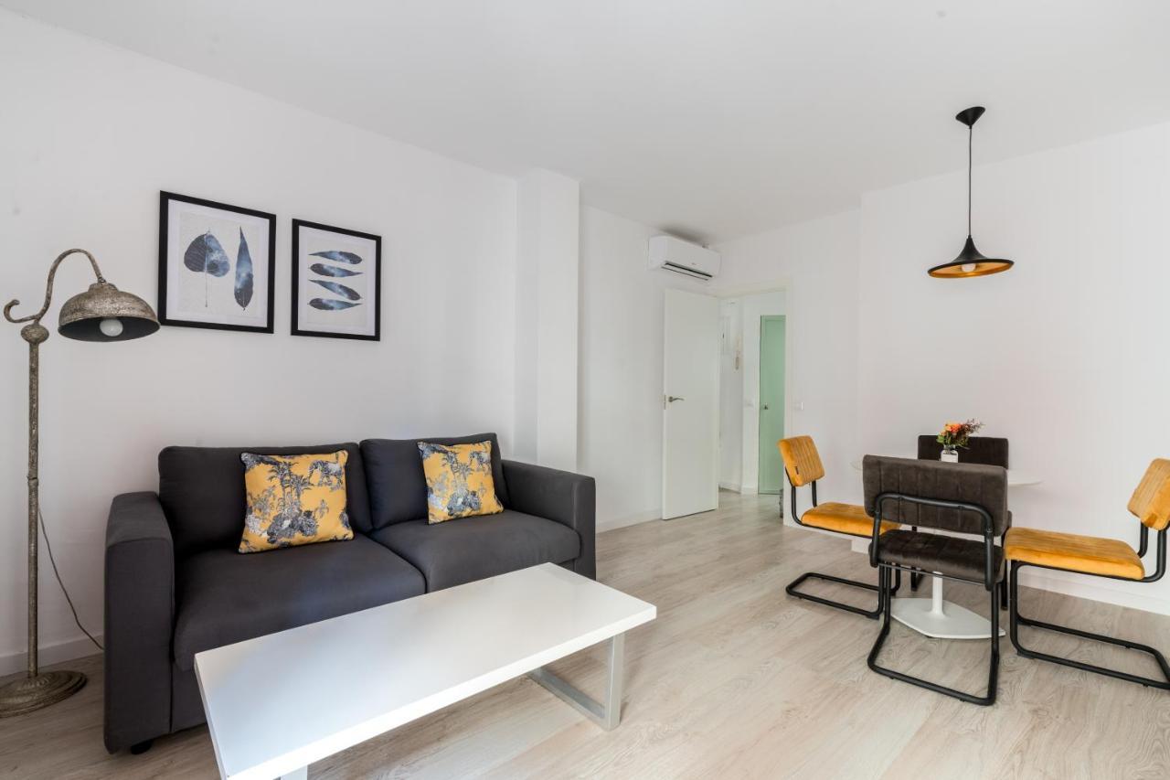 Olehousing - Cathedral Terrace Apartments Севілья Екстер'єр фото