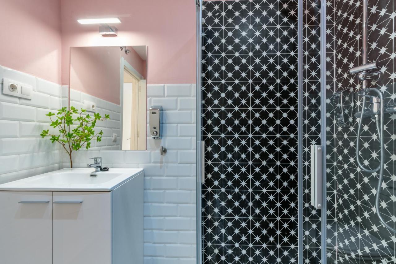 Olehousing - Cathedral Terrace Apartments Севілья Екстер'єр фото
