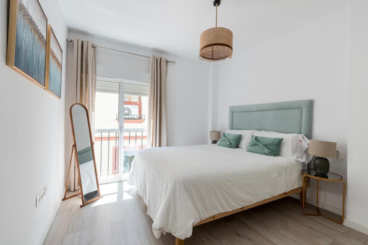 Olehousing - Cathedral Terrace Apartments Севілья Екстер'єр фото