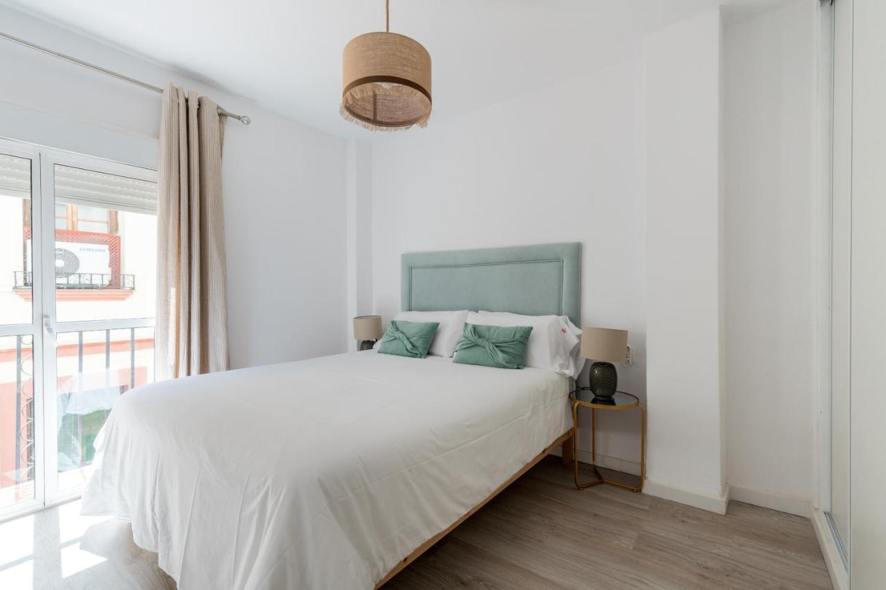 Olehousing - Cathedral Terrace Apartments Севілья Екстер'єр фото