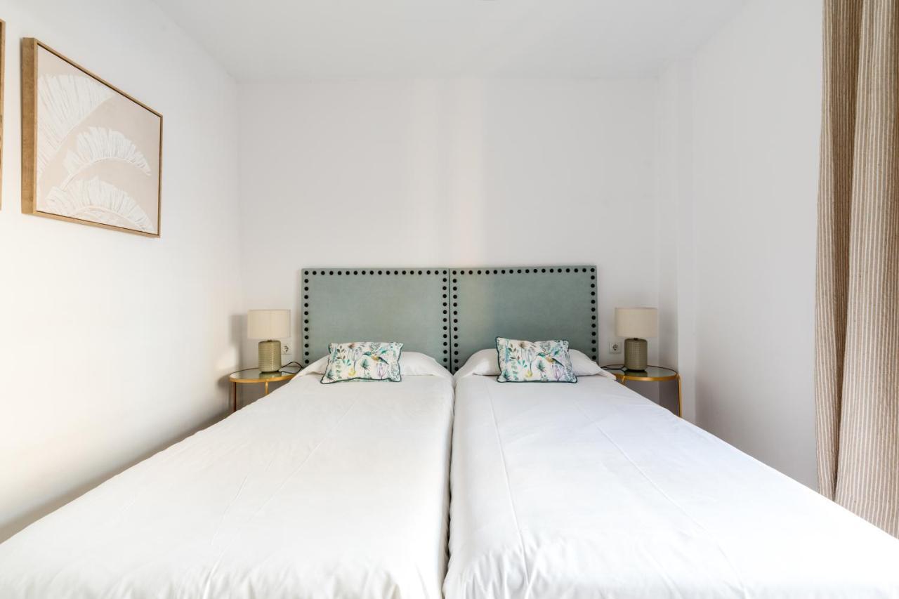 Olehousing - Cathedral Terrace Apartments Севілья Екстер'єр фото